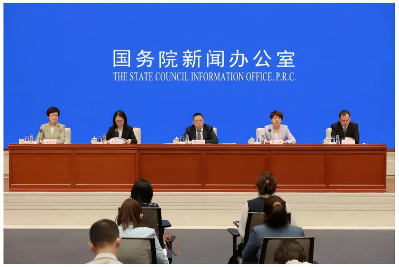 國(guó)新辦就2022年上半年農(nóng)業(yè)農(nóng)村經(jīng)濟(jì)運(yùn)行情況舉行發(fā)布會(huì)